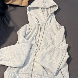 H&M Cropped Zip-Up Hoodie